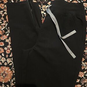 Figs Black High Waisted Bristol Slim Tapered Scrub pants